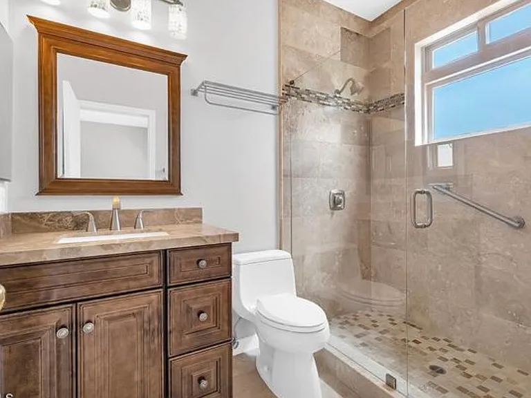 Westhaven Dr — Photo 28