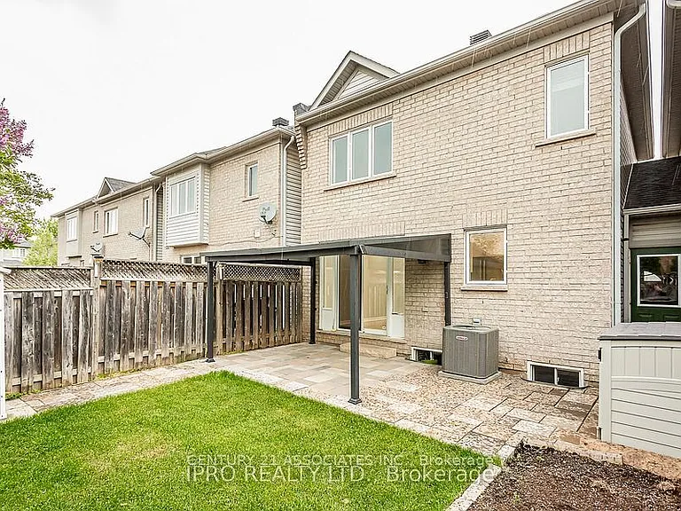 2410 Emerson Dr — Photo 33