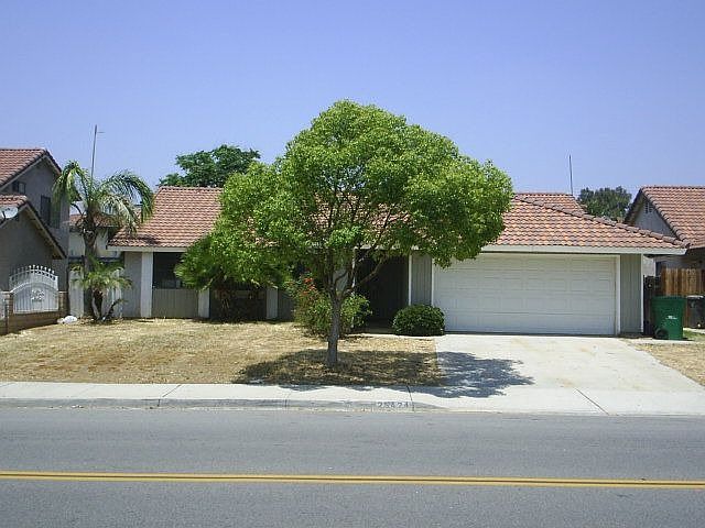 Courtesy of Park Place GMAC Real Estate