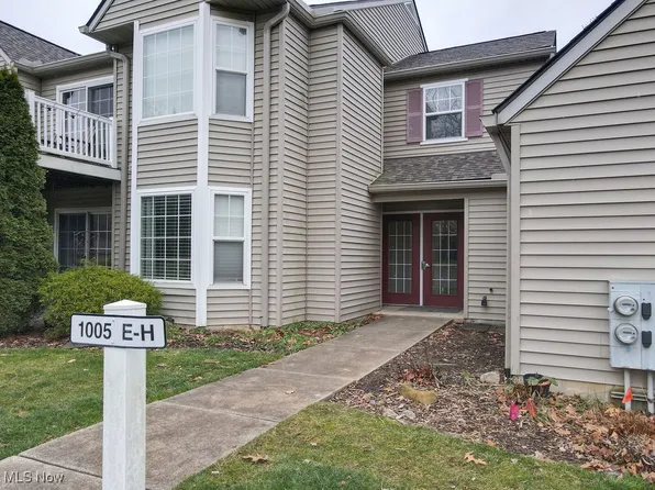 1005 Canyon View Rd APT F, Northfield, OH 44067