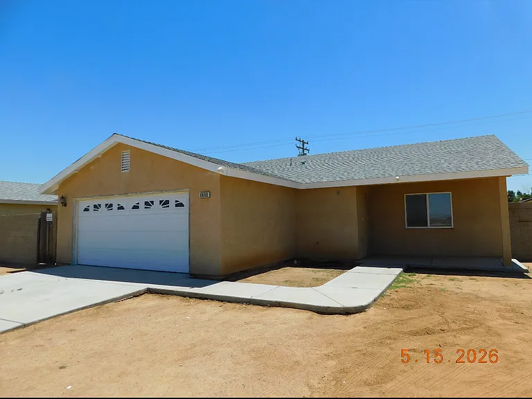 8406 Poppy Blvd — Photo 2