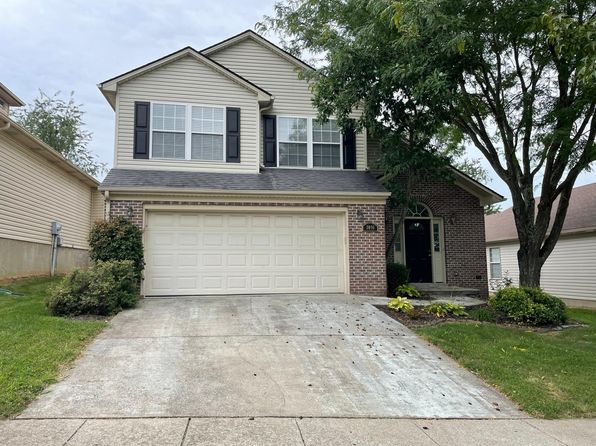 3008 Caddis Ln