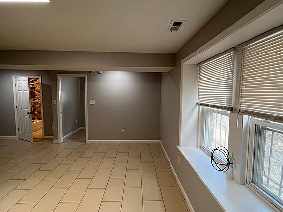 5th image of 4900 Pine St #13AA