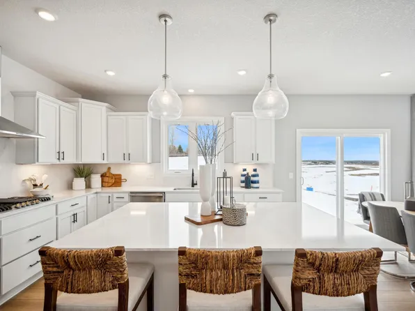 8864 Binder Way, Woodbury, MN 55129