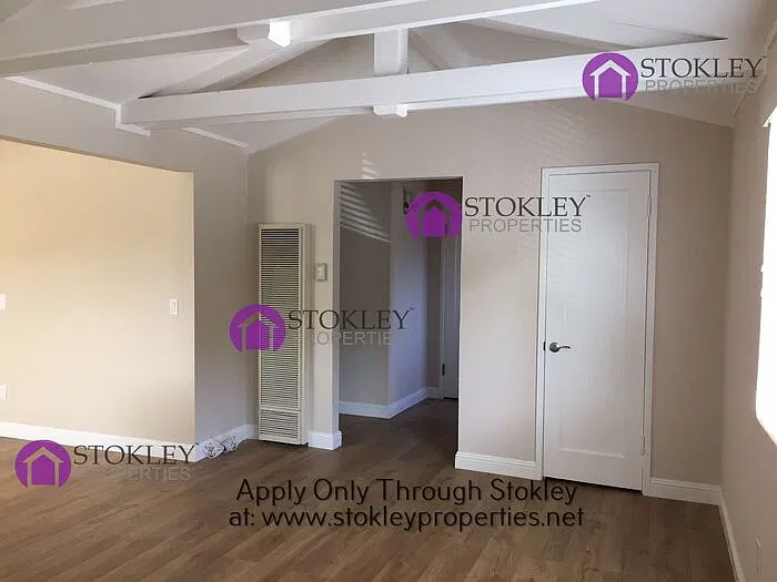 1 bed, 1.0 bath, 600 sqft, $2,395 — Photo 2