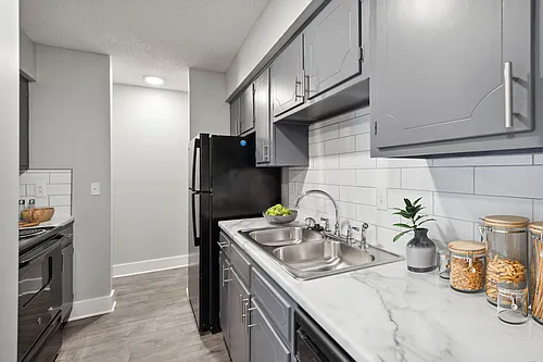 Nottingham Apartments Photo 1
