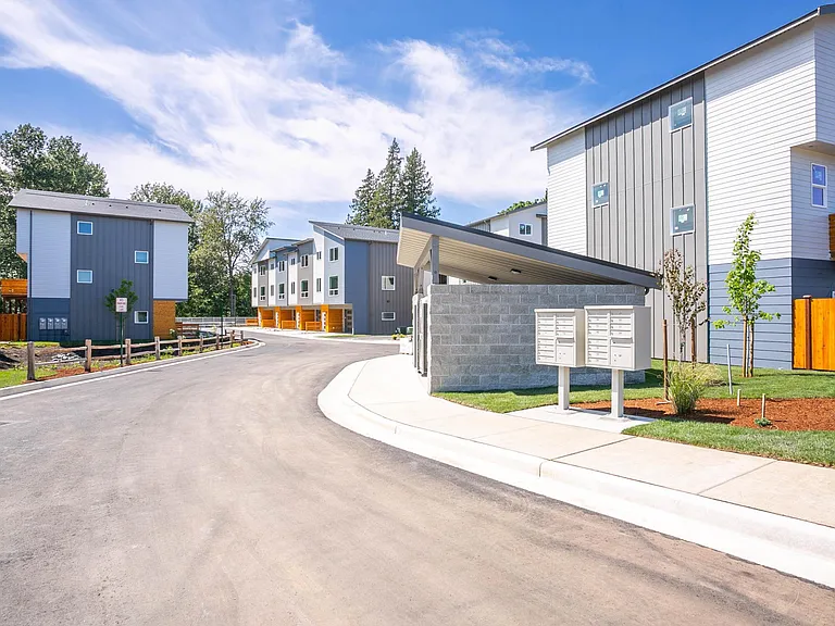 Sorrell Townhomes — Photo 33