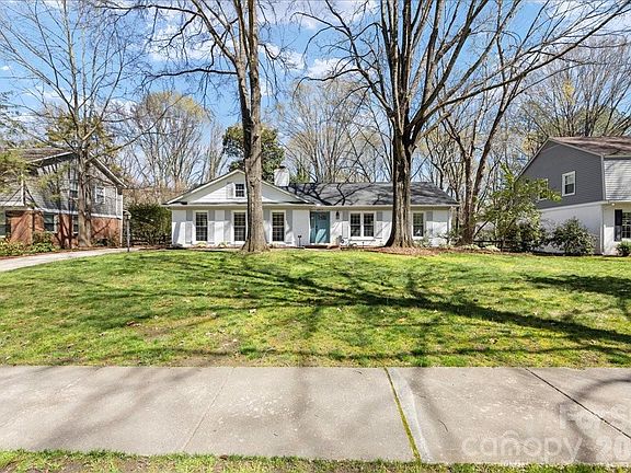 3rd image of 6917 Candlewyck Ln