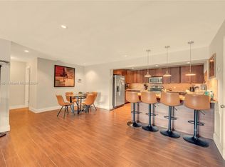 1011 NW 48th St, Fort Lauderdale, FL 33309