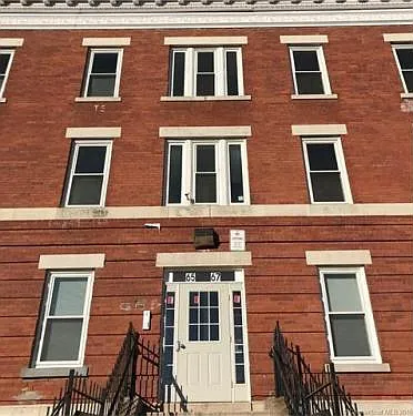 65 Center Street — Photo 2