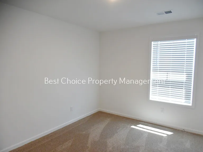 245 Brown Cir — Photo 15