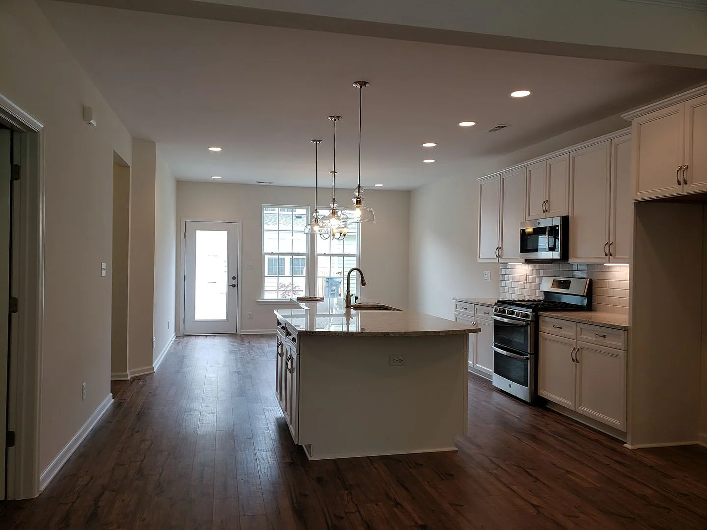 3937 Northridge Street — Photo 3