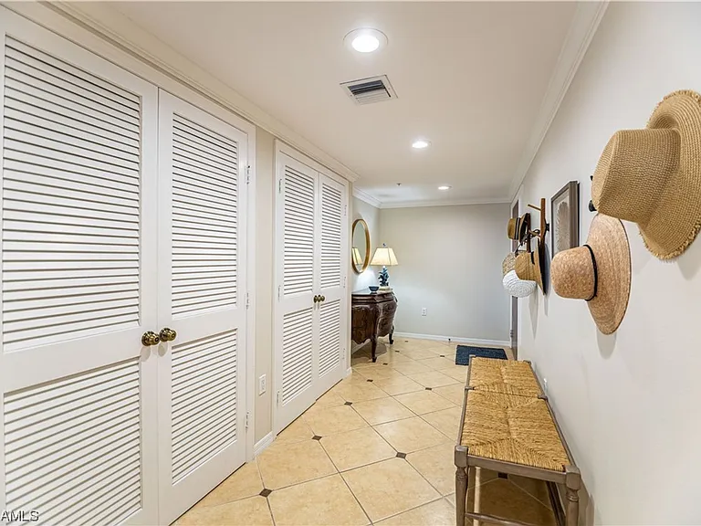 1900 Virginia Ave #503 — Photo 20
