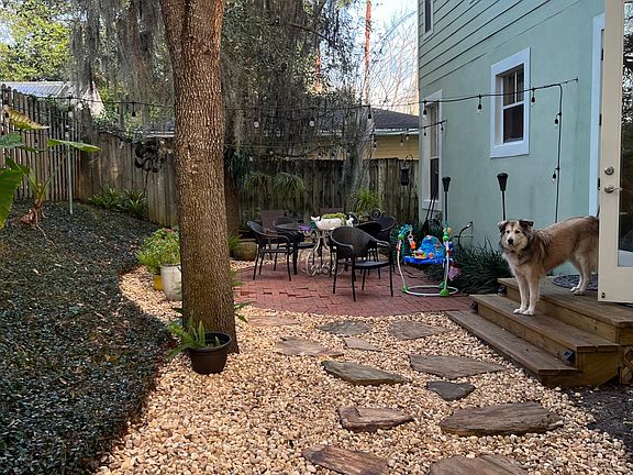 2nd image of 507 N Hyer Ave