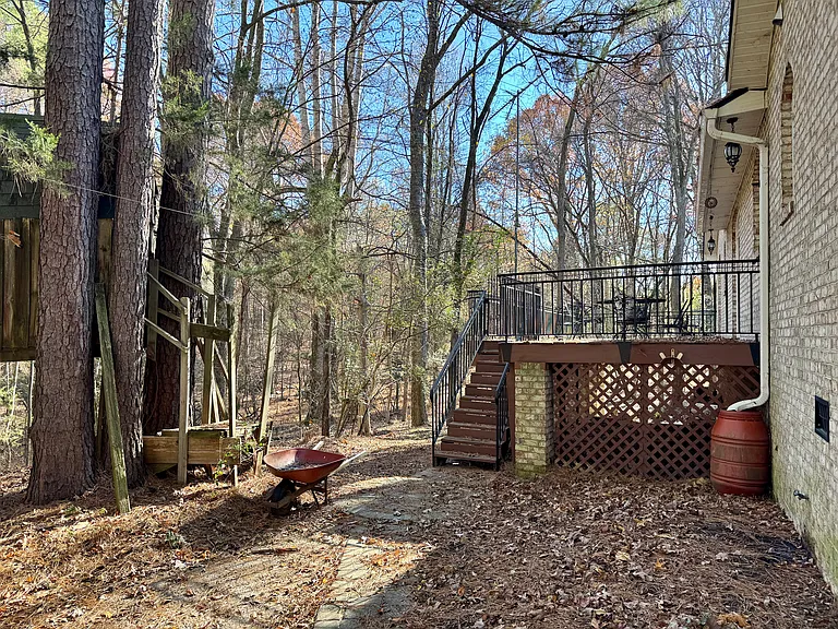 11200 Centaur Rd — Photo 29