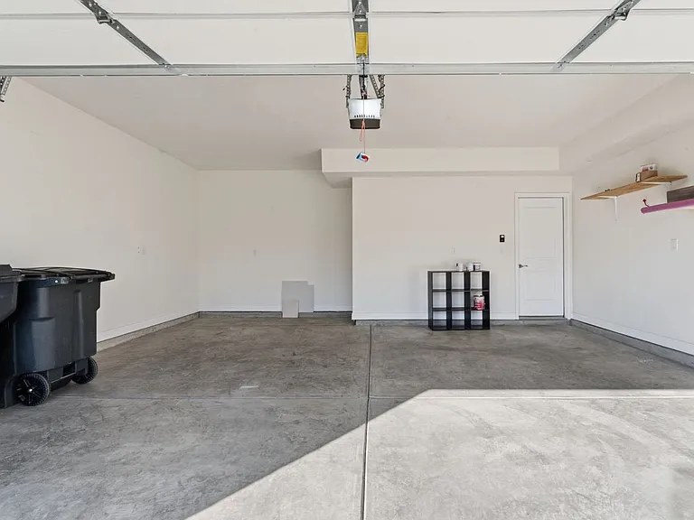 106 Sedona Dr — Photo 15