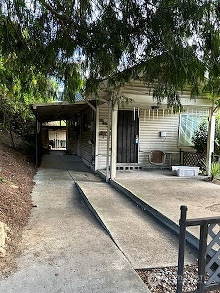2nd image of 2816 SW Dakota Street