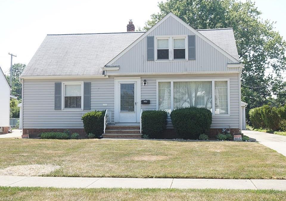 1st image of 430 E 310th St