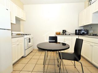 52 Egmont St #2SH, Brookline, MA 02446
