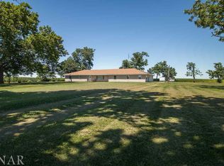 34732 Peine Rd, Minier, IL 61759