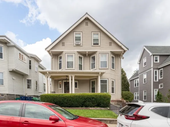 43 Ainsworth St, Roslindale, MA 02131