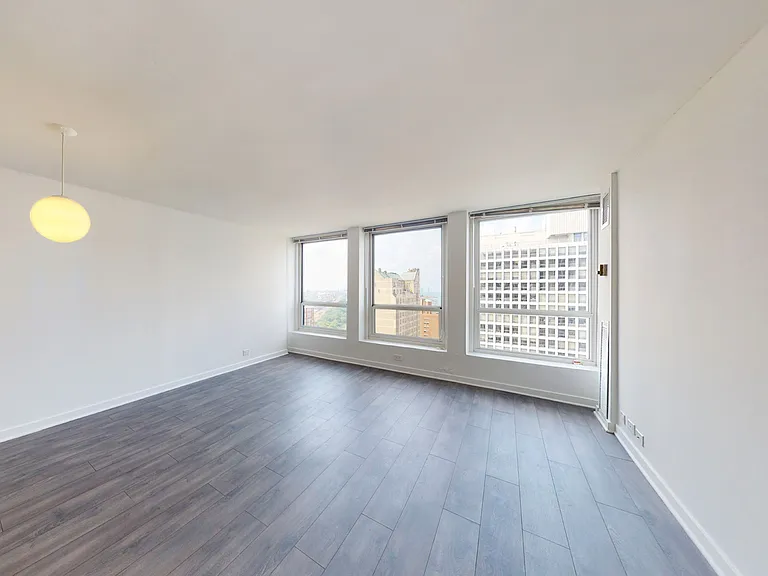 Dining/Living room