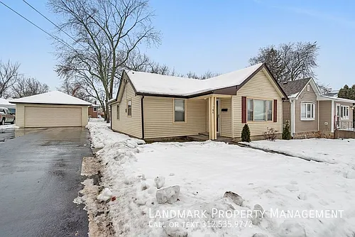 6 E Eureka Dr Photo 1