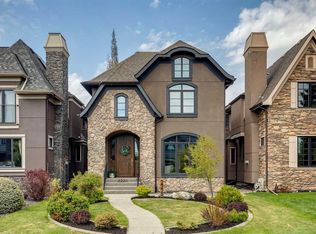 2228 S Broadview Rd NW, Calgary, AB T2N 3J2