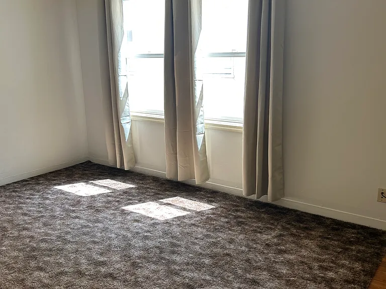 1219 Lincoln Ave #301 — Photo 2