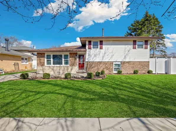 17951 66th Ct, Tinley Park, IL 60477