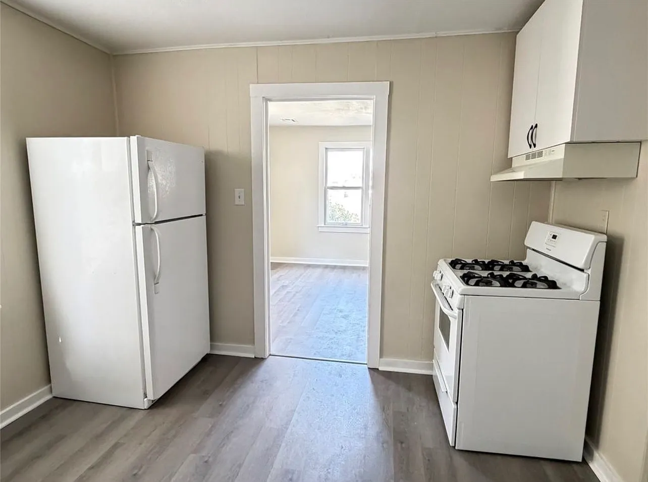 2 bed, 940 sqft, $975 — Photo 4