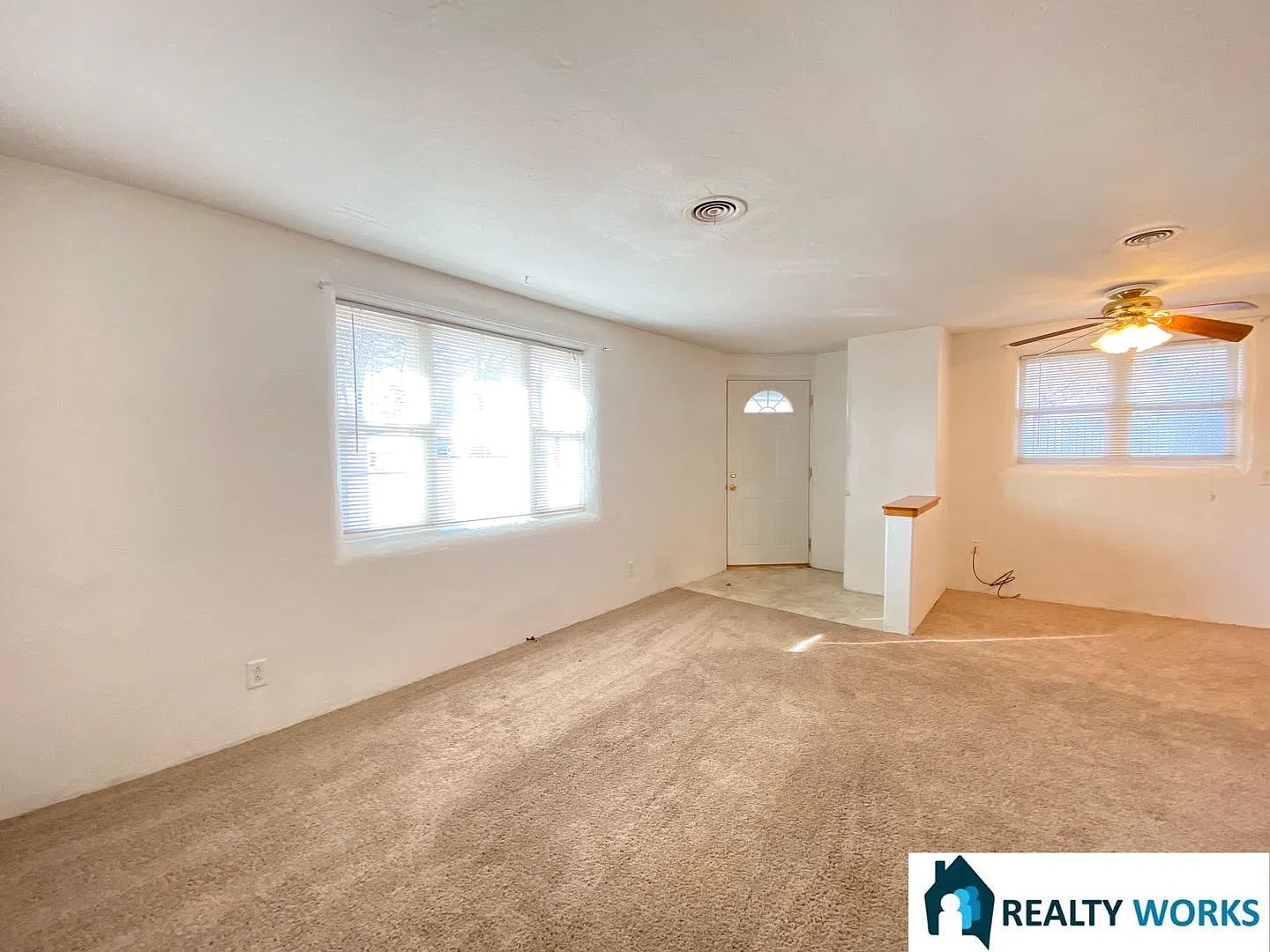 Adorable 2 bed House! — Photo 4