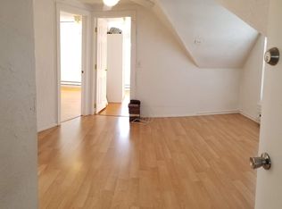 20 Lanes Ave APT 3, Taunton, MA 02780