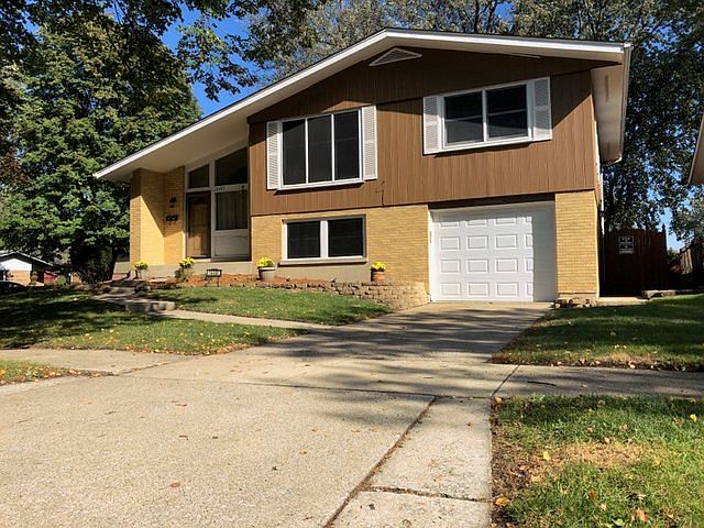 1st image of 16485 Brenden Ln