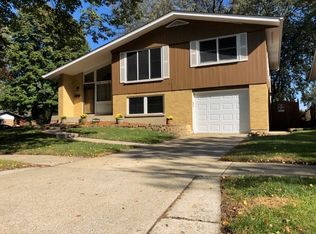 16485 Brenden Ln, Oak Forest, IL