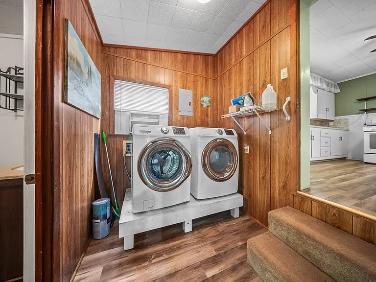 7264 State Highway 190 E — Photo 14