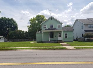 423 S 3rd St, La Crescent, MN 55947