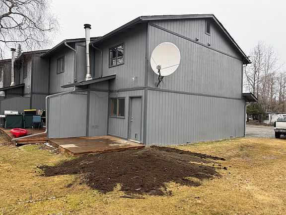 2nd image of 39034 Strawberry Ct APT 4
