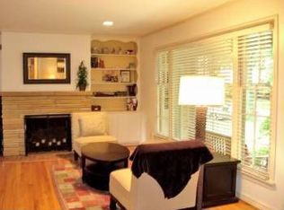 4300 W 66th St, Prairie Village, KS 66208