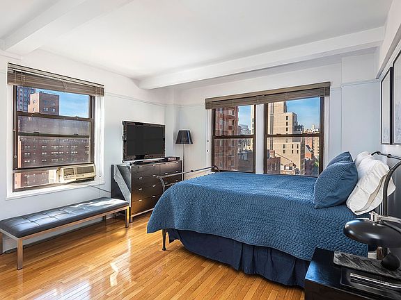 5th image of 205 E 78th St APT 14F