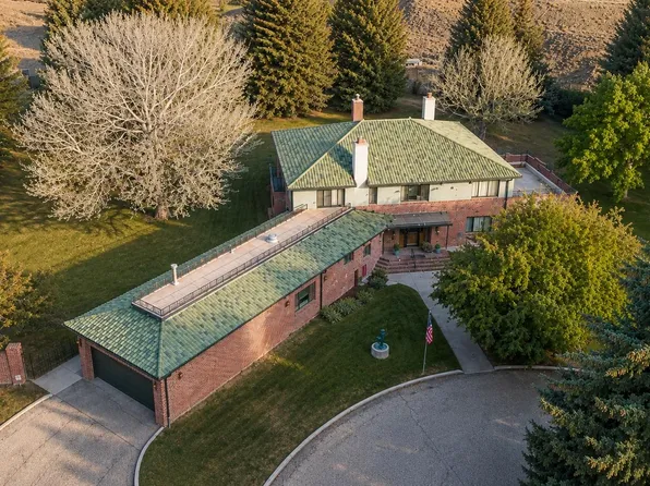 625 Skyline Dr, Cody, WY 82414