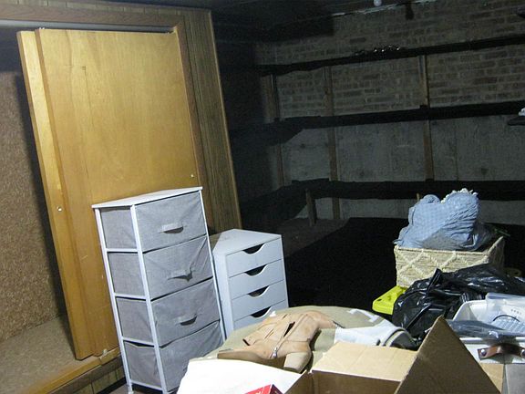 3rd image of 6344 N Kedzie Ave Unit 2
