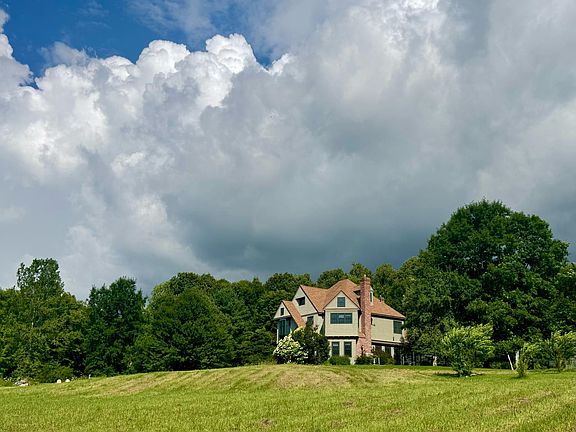 2nd image of 229 Piney Woods Road