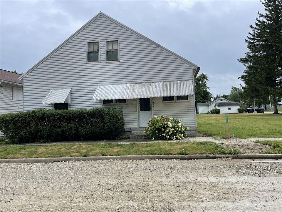 1st image of 134 N Main St