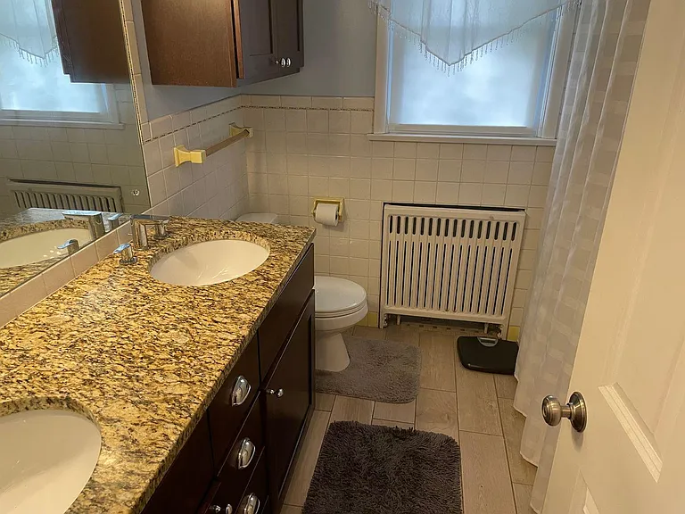 1725 Hiawatha Dr SE — Photo 13