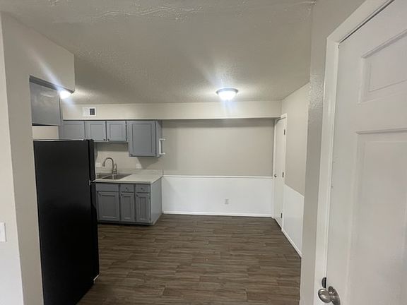 2nd image of 1332 Brooke Park Dr APT 6