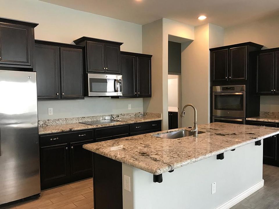 2nd image of 4082 E Sierra Madre Ave