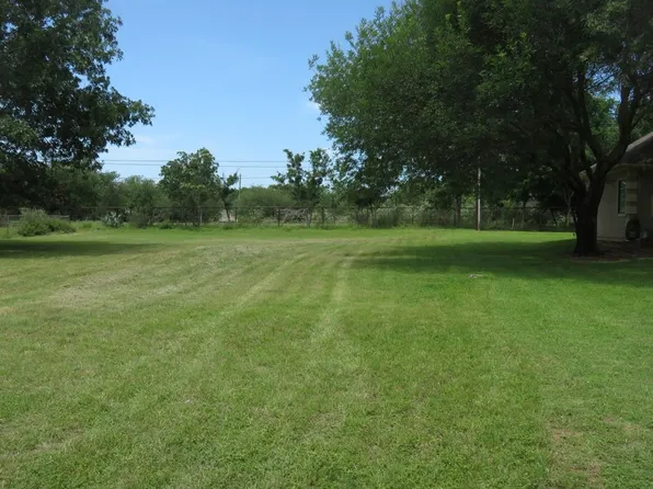 209 McGee Trail, Kingsland, TX 78639