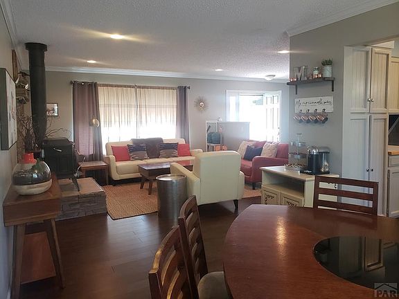 4th image of 4 Brooks Pl