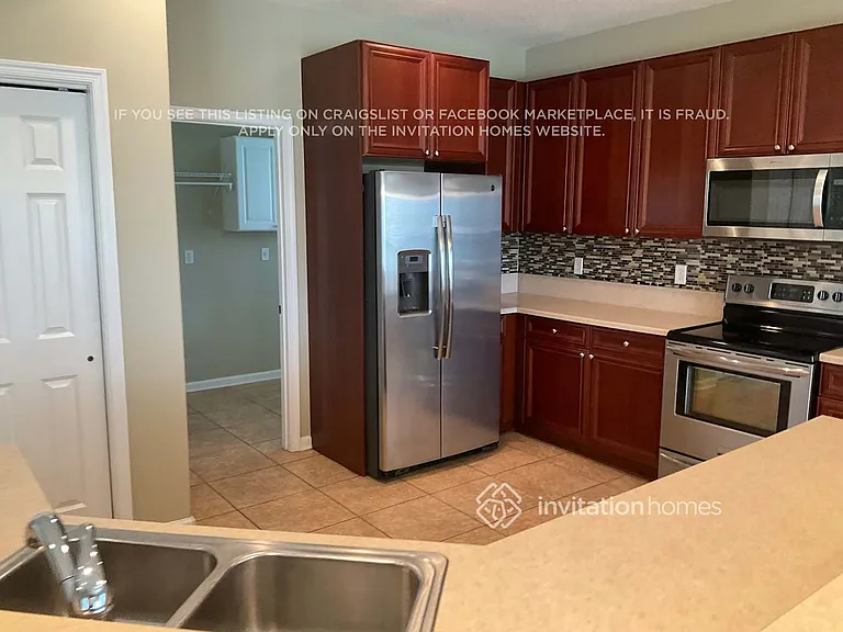 741 Porta Rosa Cir — Photo 6